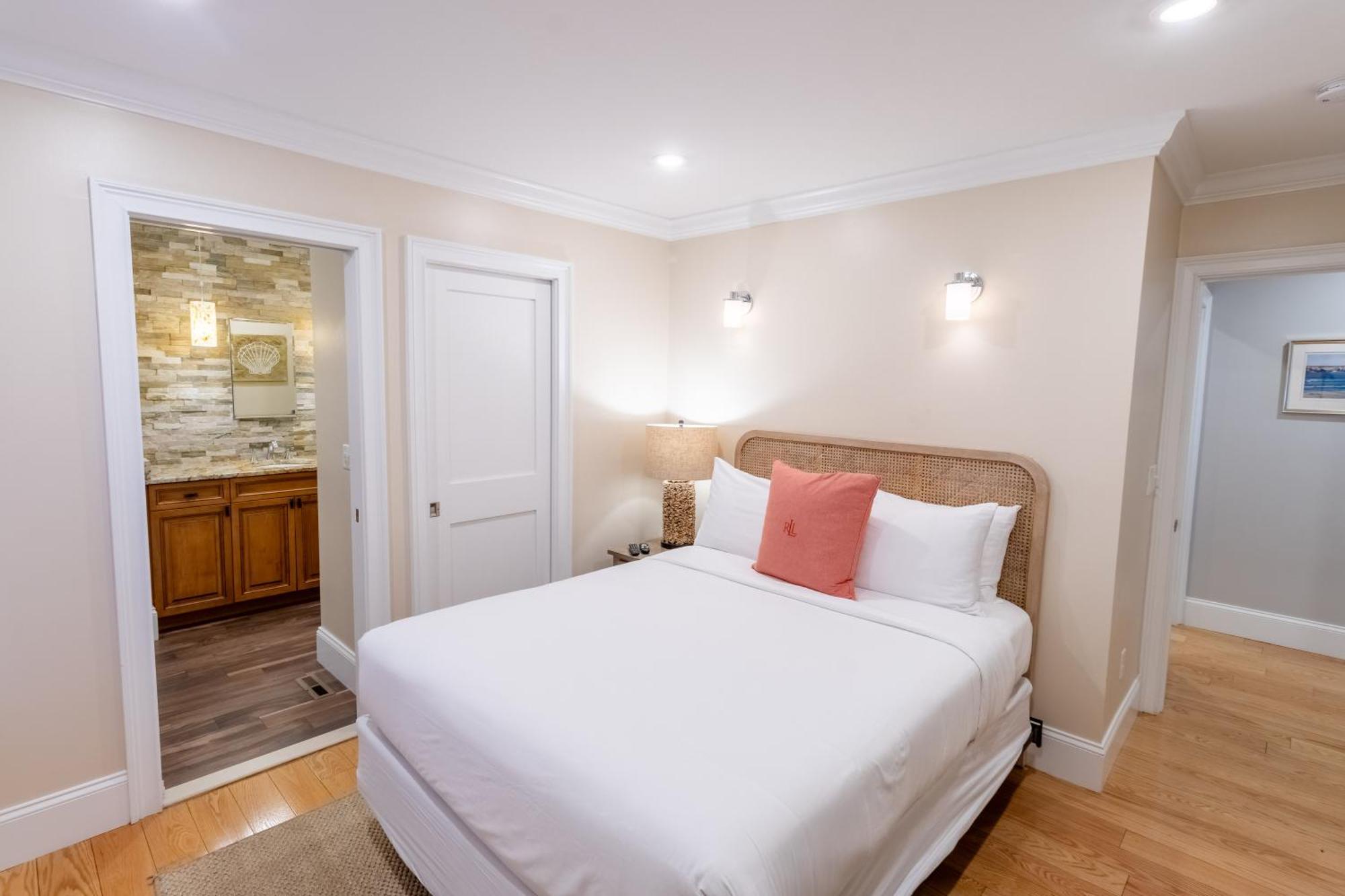 شقة The Newport Lofts - 548 Thames Street المظهر الخارجي الصورة
