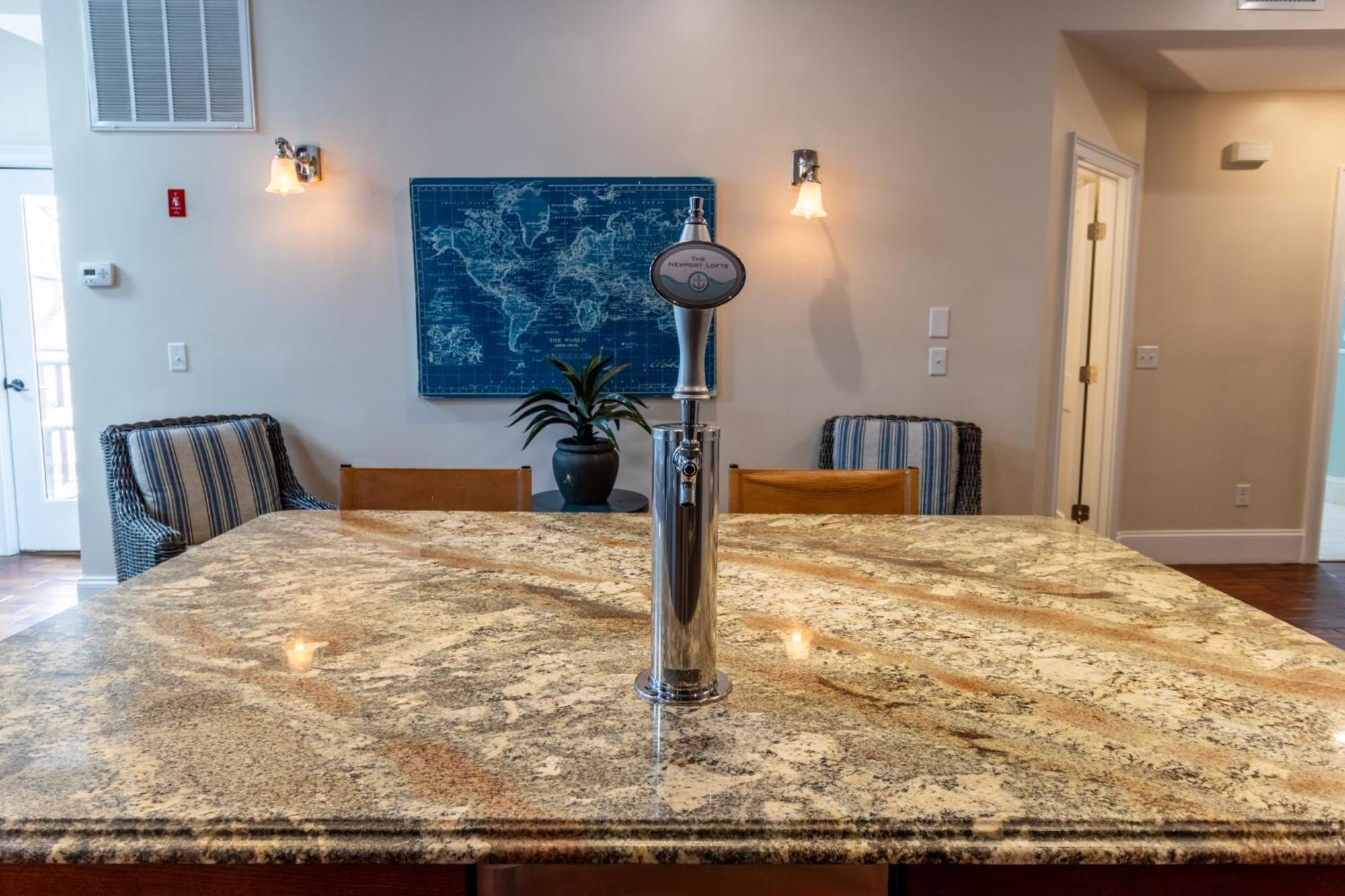 شقة The Newport Lofts - 548 Thames Street المظهر الخارجي الصورة